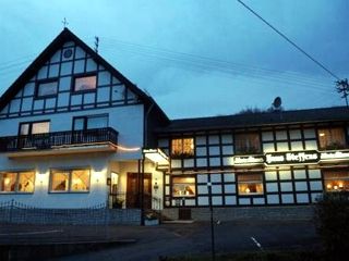 Hotel Eitorf OT Niederottersbach Landhotel Haus Steffens tableau 1